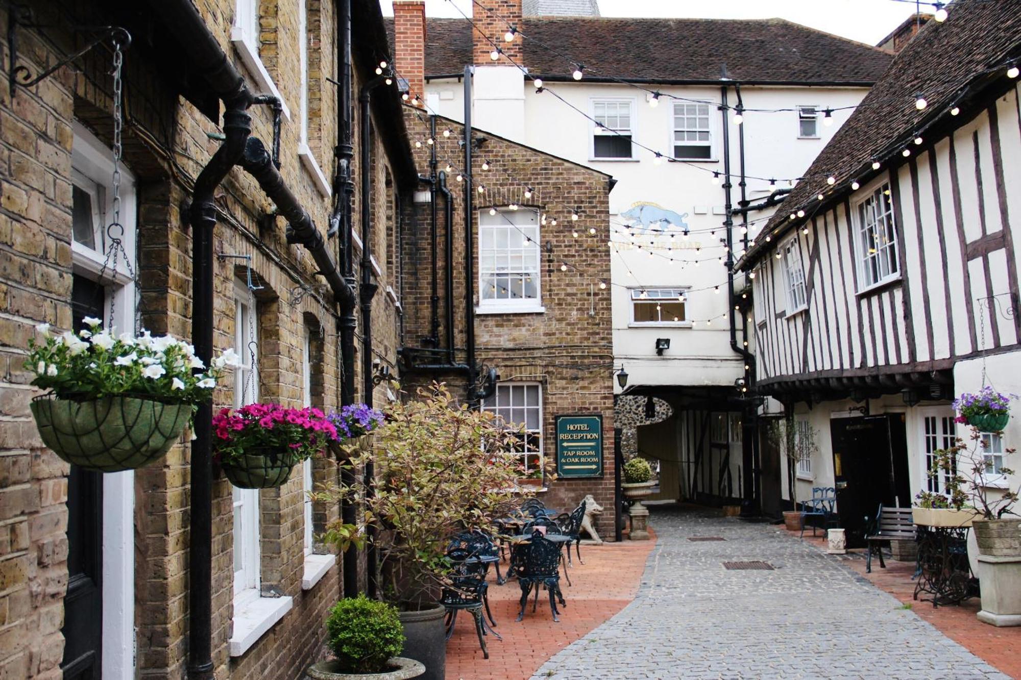 Blue Boar Hotel มัลดอน ภายนอก รูปภาพ
